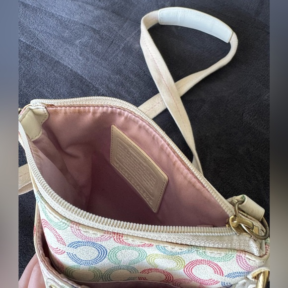 Colorful Coach Purse - Picture 4 of 8